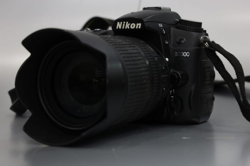NIKON D7000 KIT 18-105 97%