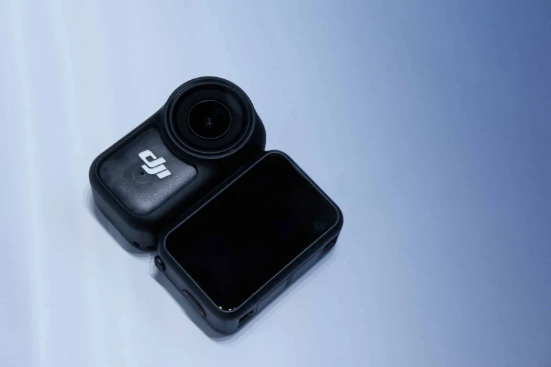 DJI Osmo Nano – Thiết kế camera kết nối với dock đa năng