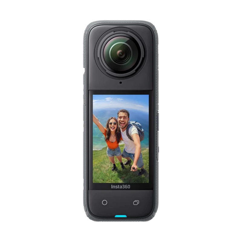 Insta360 X4 – thiết bị nhìn chính diện, nền trong suốt