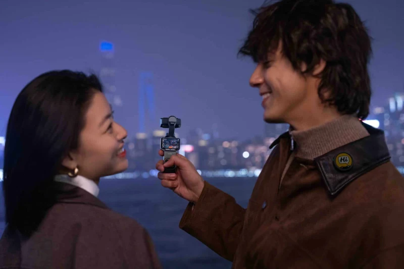 Insta360 Luna Ultra – hai góc nhìn trên cùng một camera gimbal